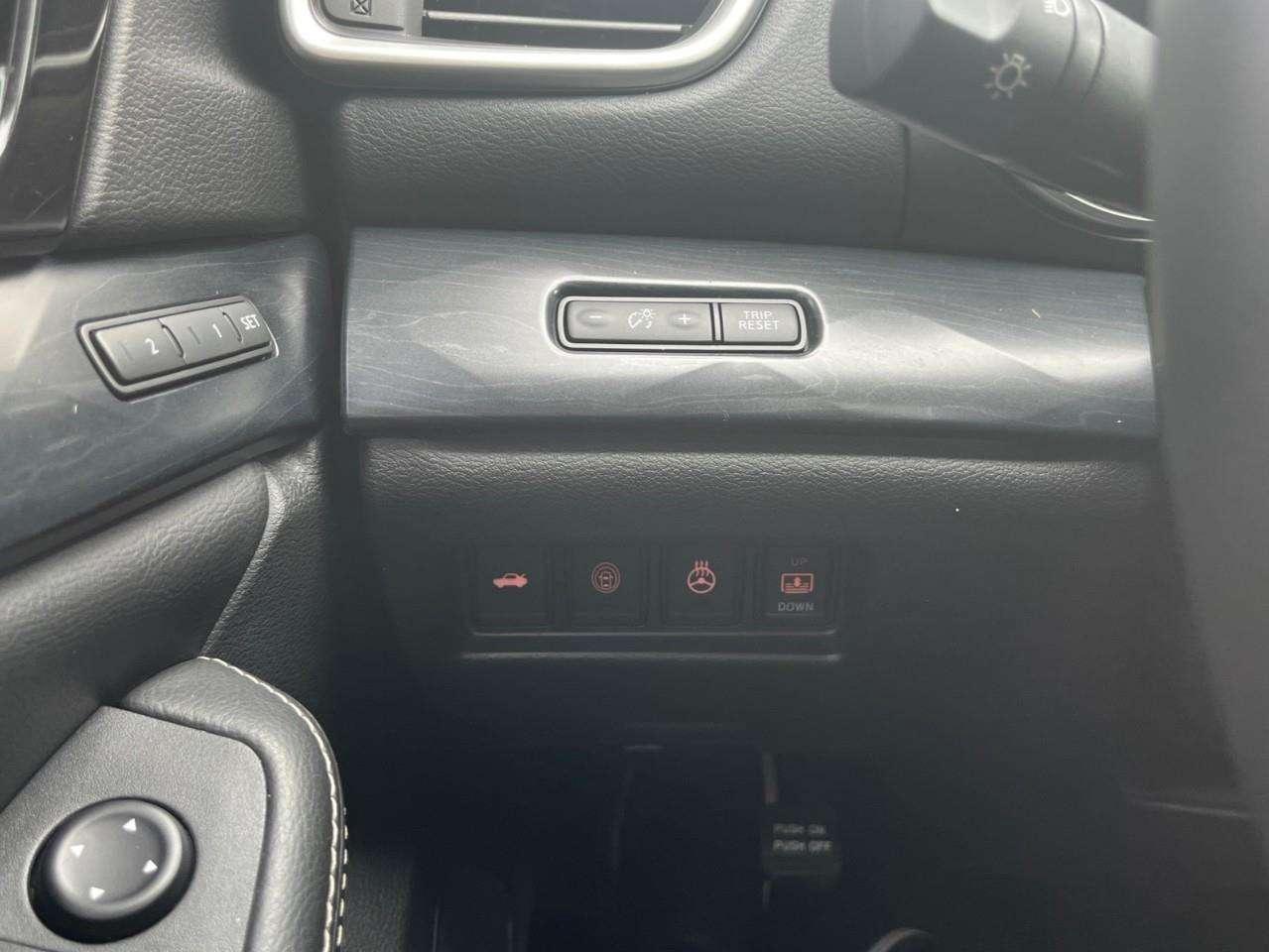 2019 Nissan Maxima Platinum Rare Local Trade Photo