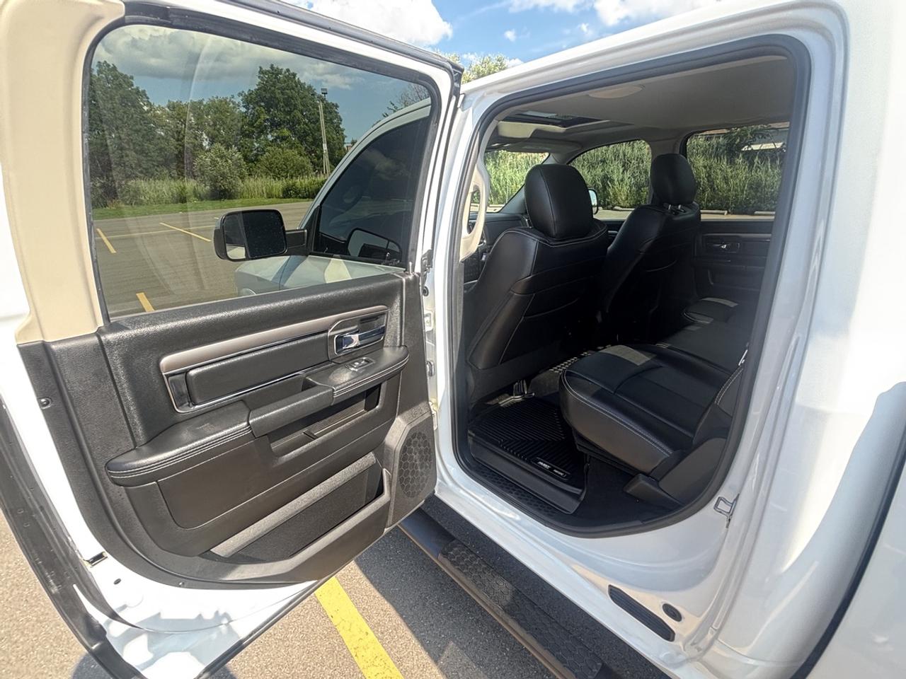 2018 RAM 2500 Laramie Photo