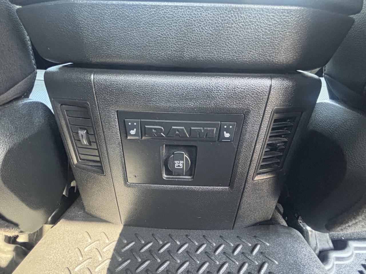 2018 RAM 2500 Laramie Photo