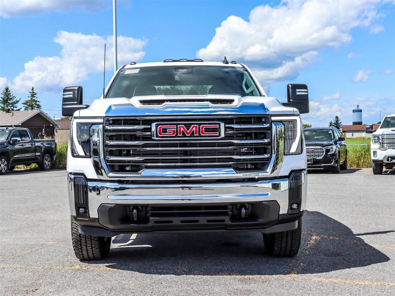 2026 GMC SIERRA 2500HD Crew Cab Standard Box 4-Wheel Drive SLE Photo