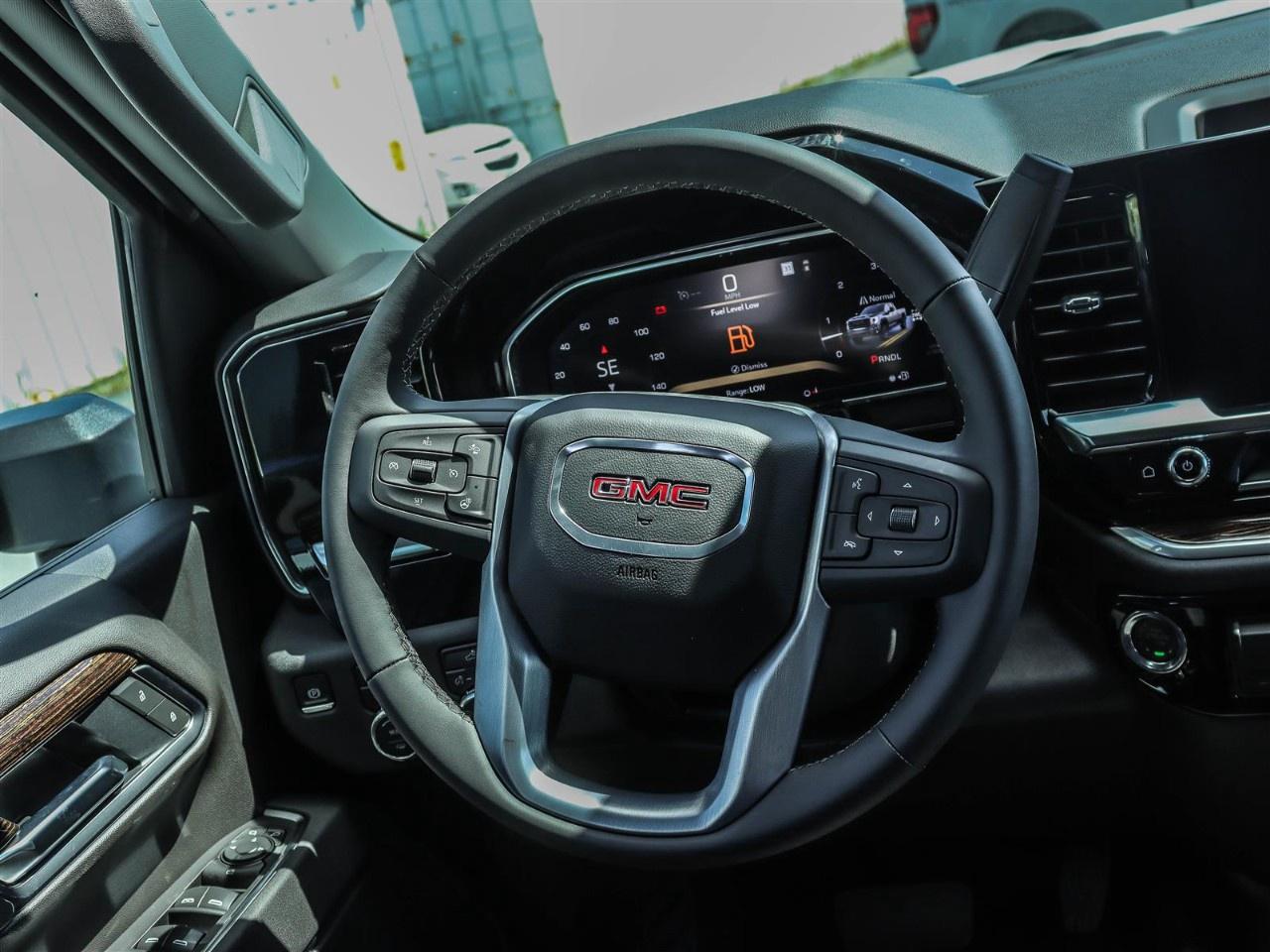2026 GMC SIERRA 2500HD Crew Cab Standard Box 4-Wheel Drive SLE Photo
