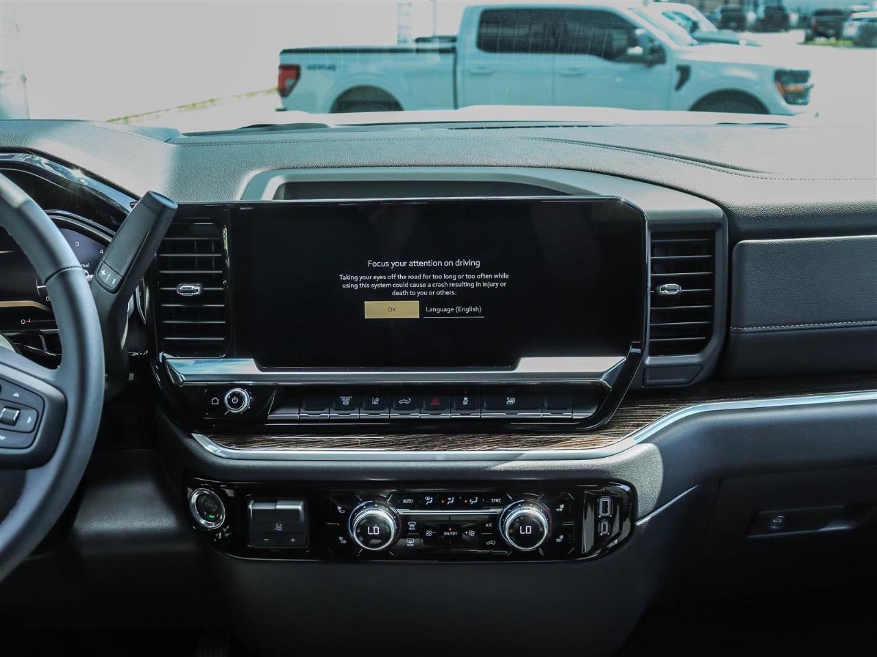 2026 GMC SIERRA 2500HD Crew Cab Standard Box 4-Wheel Drive SLE Photo