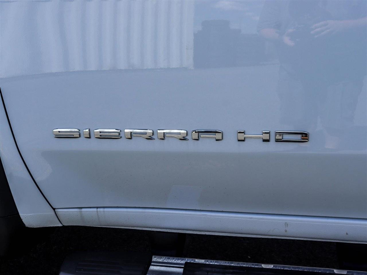 2026 GMC SIERRA 2500HD Crew Cab Standard Box 4-Wheel Drive SLE Photo
