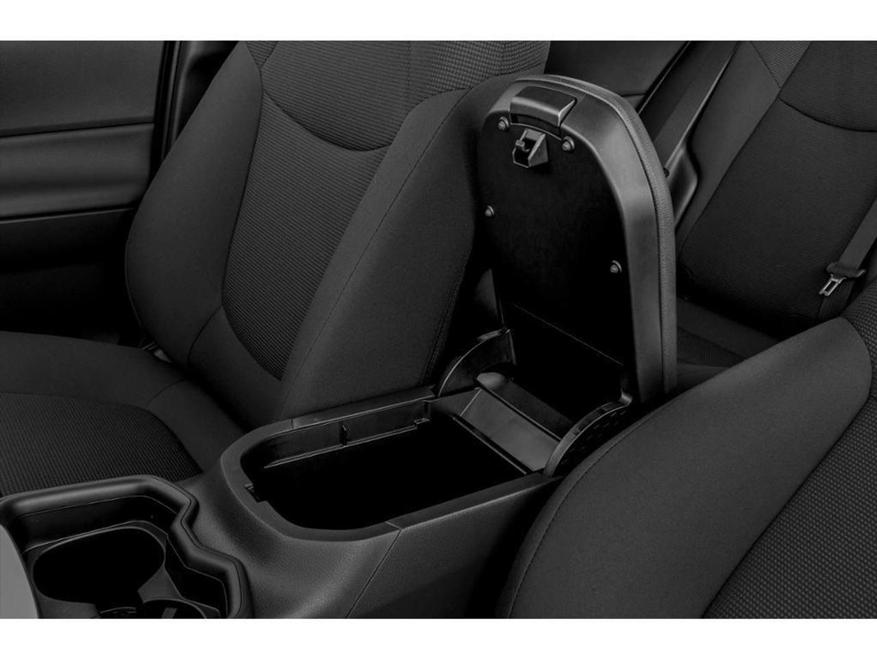 2021 Toyota RAV4 LE 4dr All-wheel Drive Photo