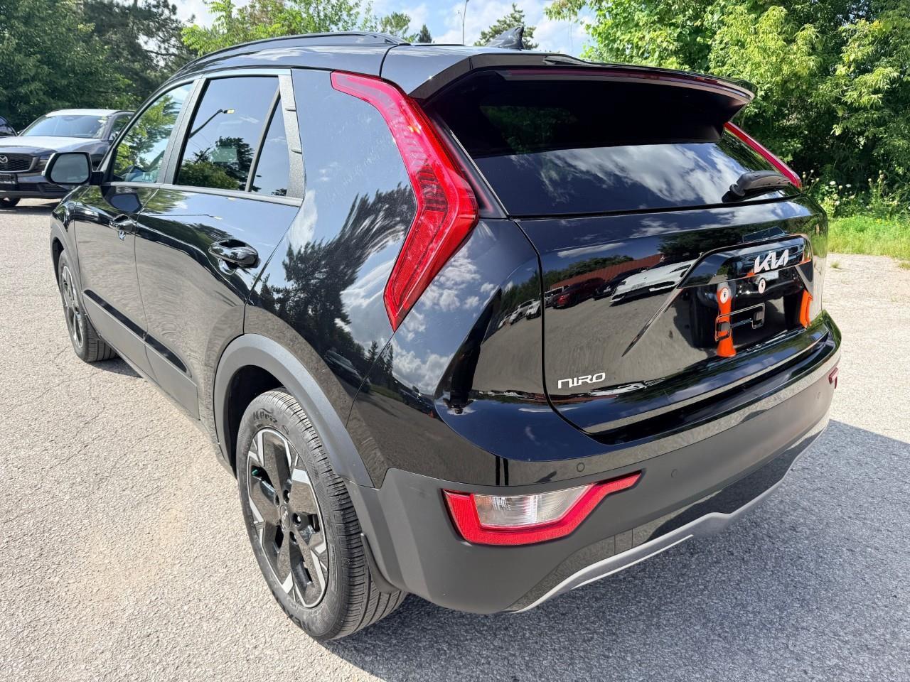 2023 Kia Niro EV Premium 4dr Front-Wheel Drive Sport Utility Photo