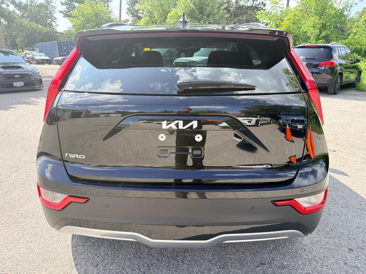 2023 Kia Niro EV Premium 4dr Front-Wheel Drive Sport Utility Photo