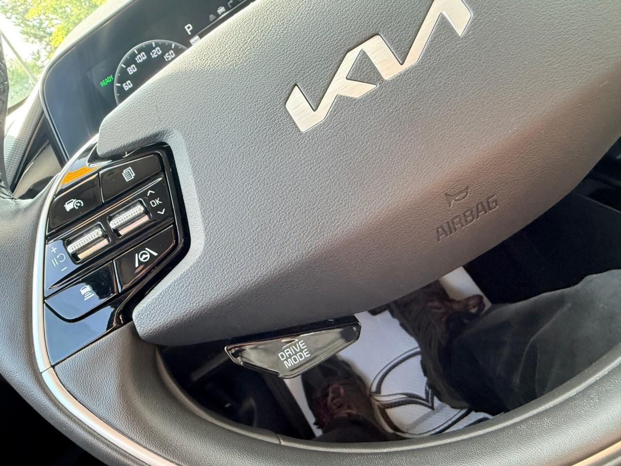2023 Kia Niro EV Premium 4dr Front-Wheel Drive Sport Utility Photo