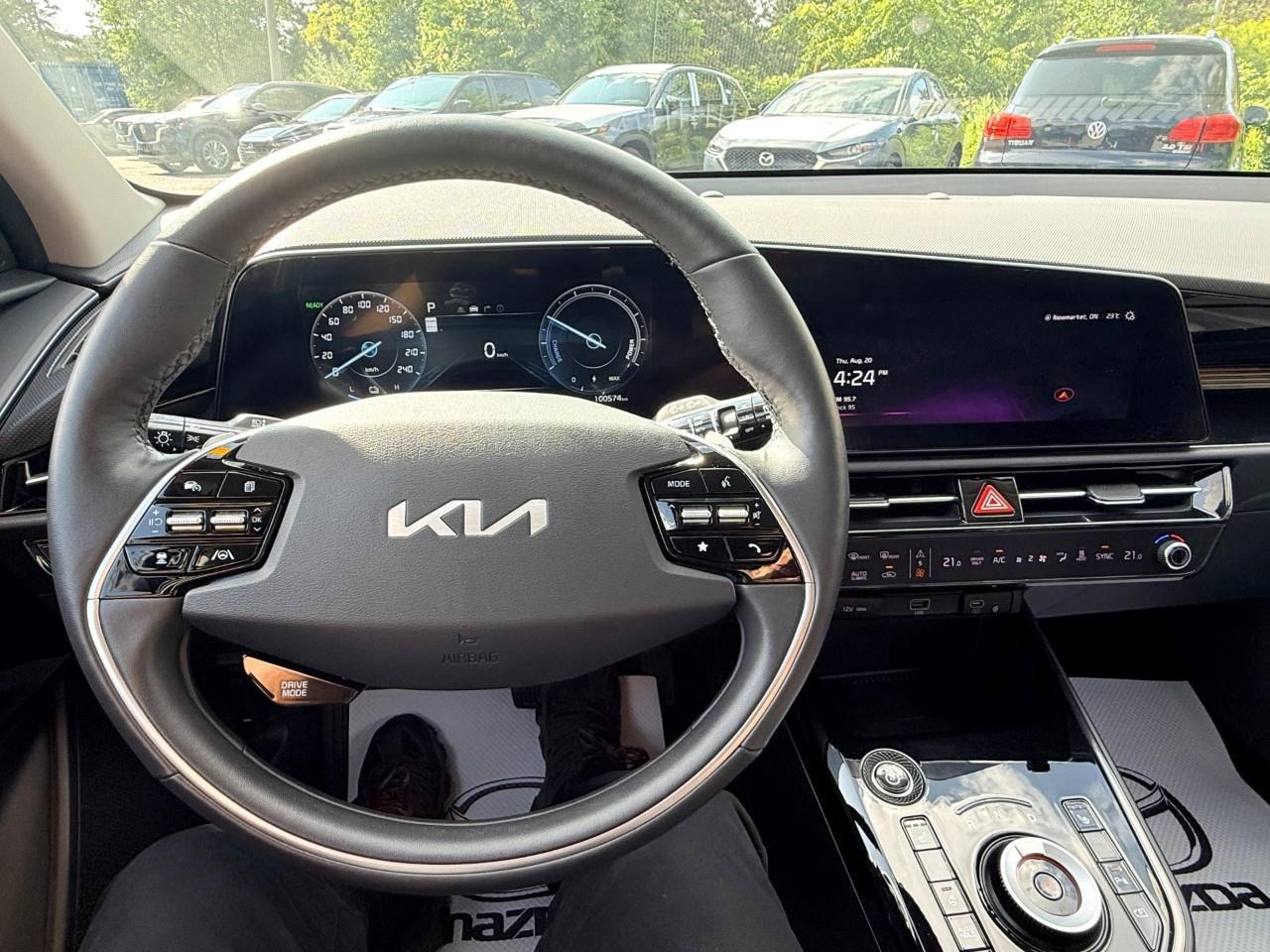 2023 Kia Niro EV Premium 4dr Front-Wheel Drive Sport Utility Photo