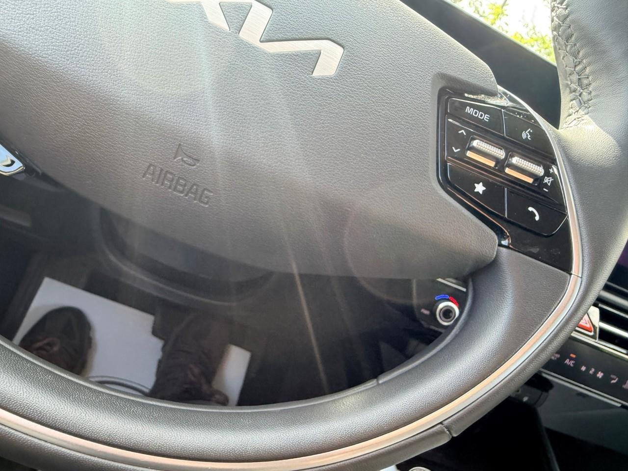 2023 Kia Niro EV Premium 4dr Front-Wheel Drive Sport Utility Photo