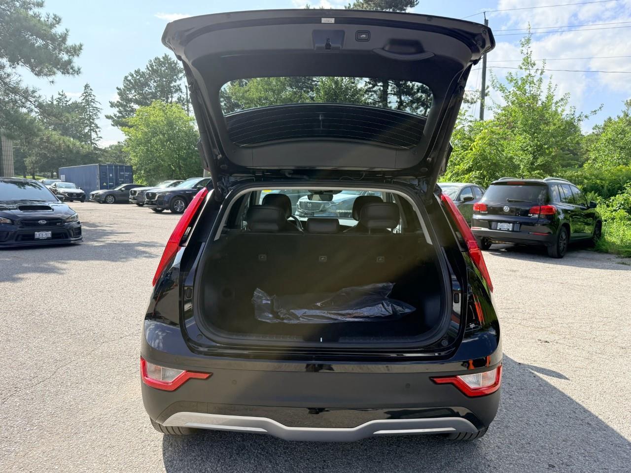 2023 Kia Niro EV Premium 4dr Front-Wheel Drive Sport Utility Photo
