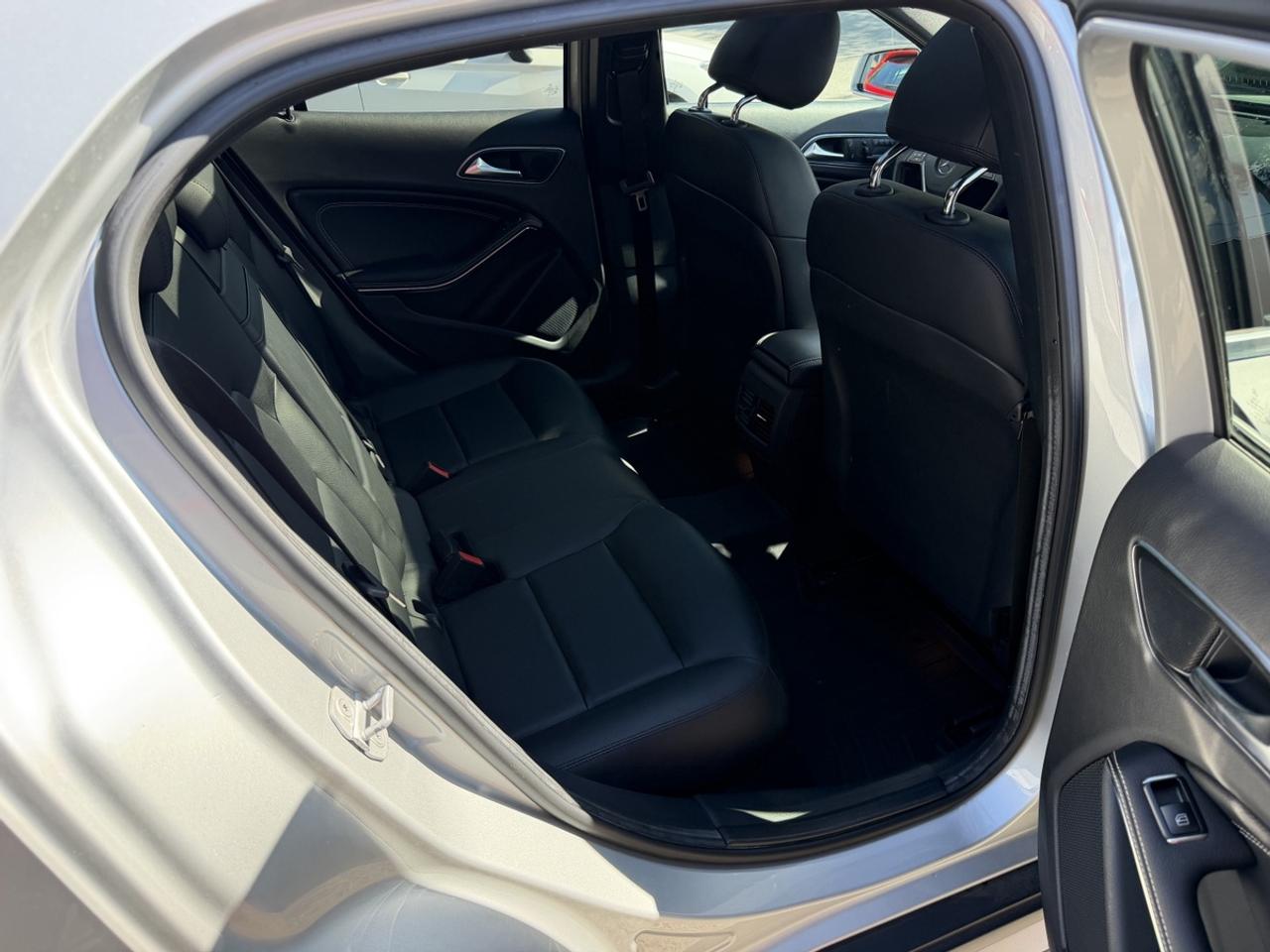 2015 Mercedes-Benz GLA GLA 250 4MATIC Photo