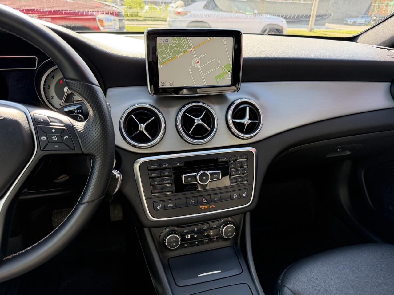2015 Mercedes-Benz GLA GLA 250 4MATIC Photo