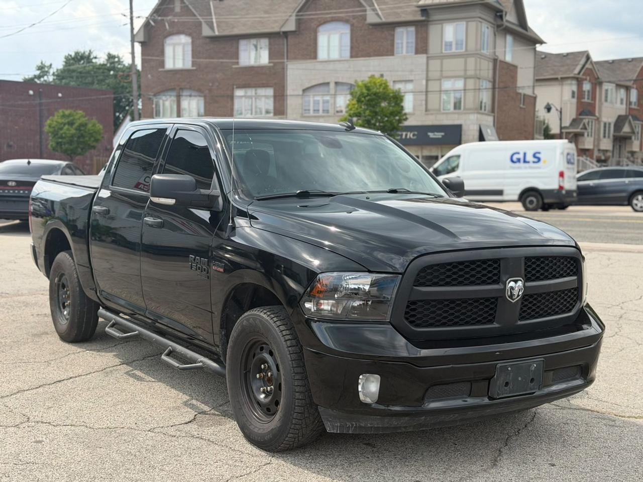 2023 RAM 1500 Classic SLT Photo1