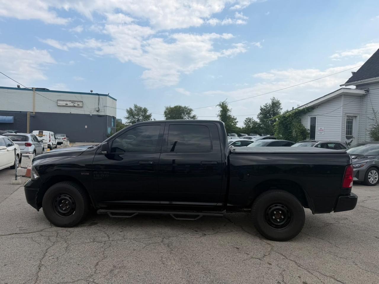 2023 RAM 1500 Classic SLT Photo