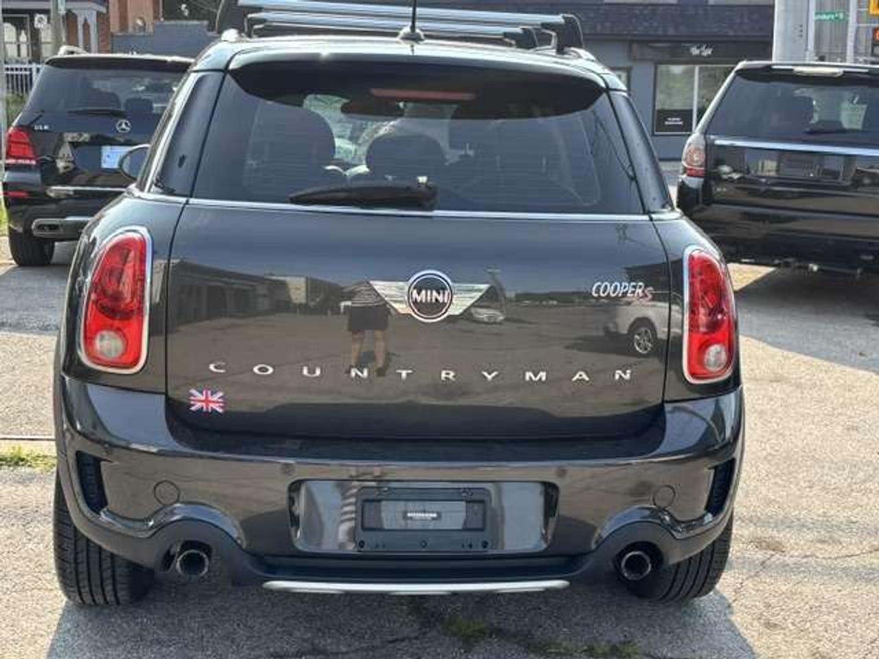 2016 MINI Cooper Countryman S Photo4