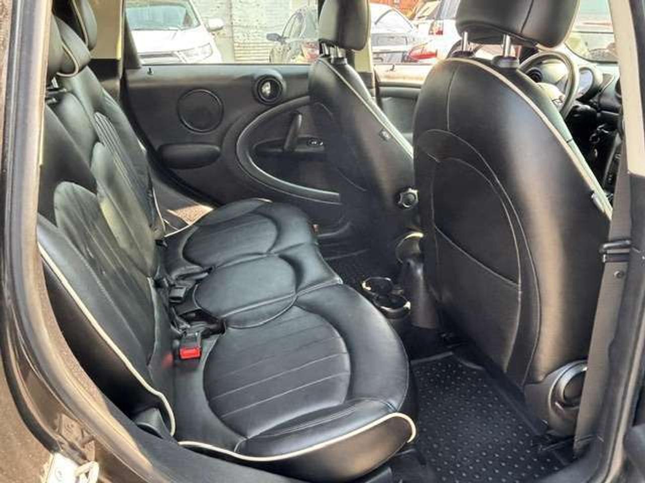 2016 MINI Cooper Countryman S Photo
