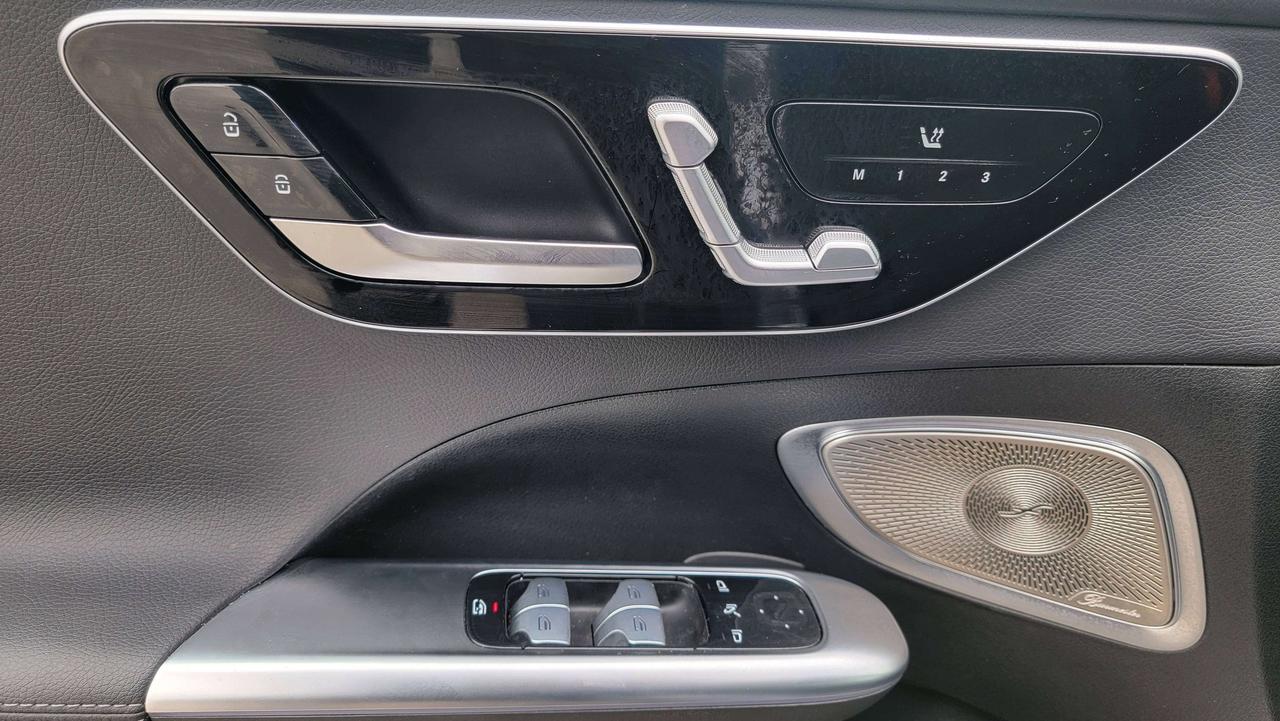 2026 Mercedes-Benz C-Class 4matic Photo