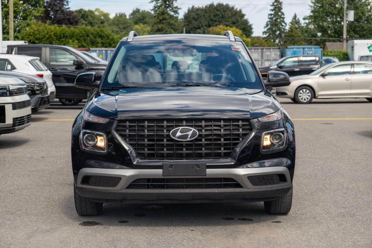 2025 Hyundai Venue Preferred IVT Photo
