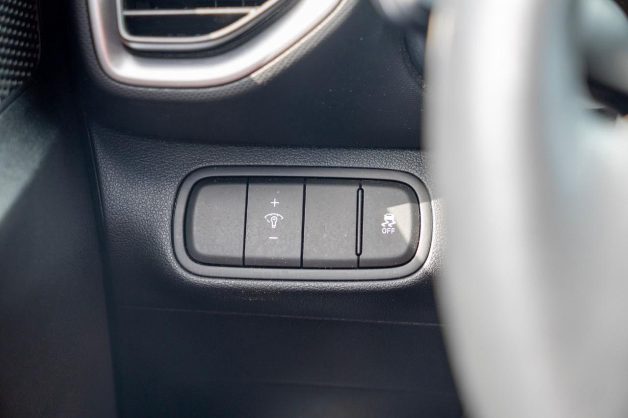 2025 Hyundai Venue Preferred IVT Photo