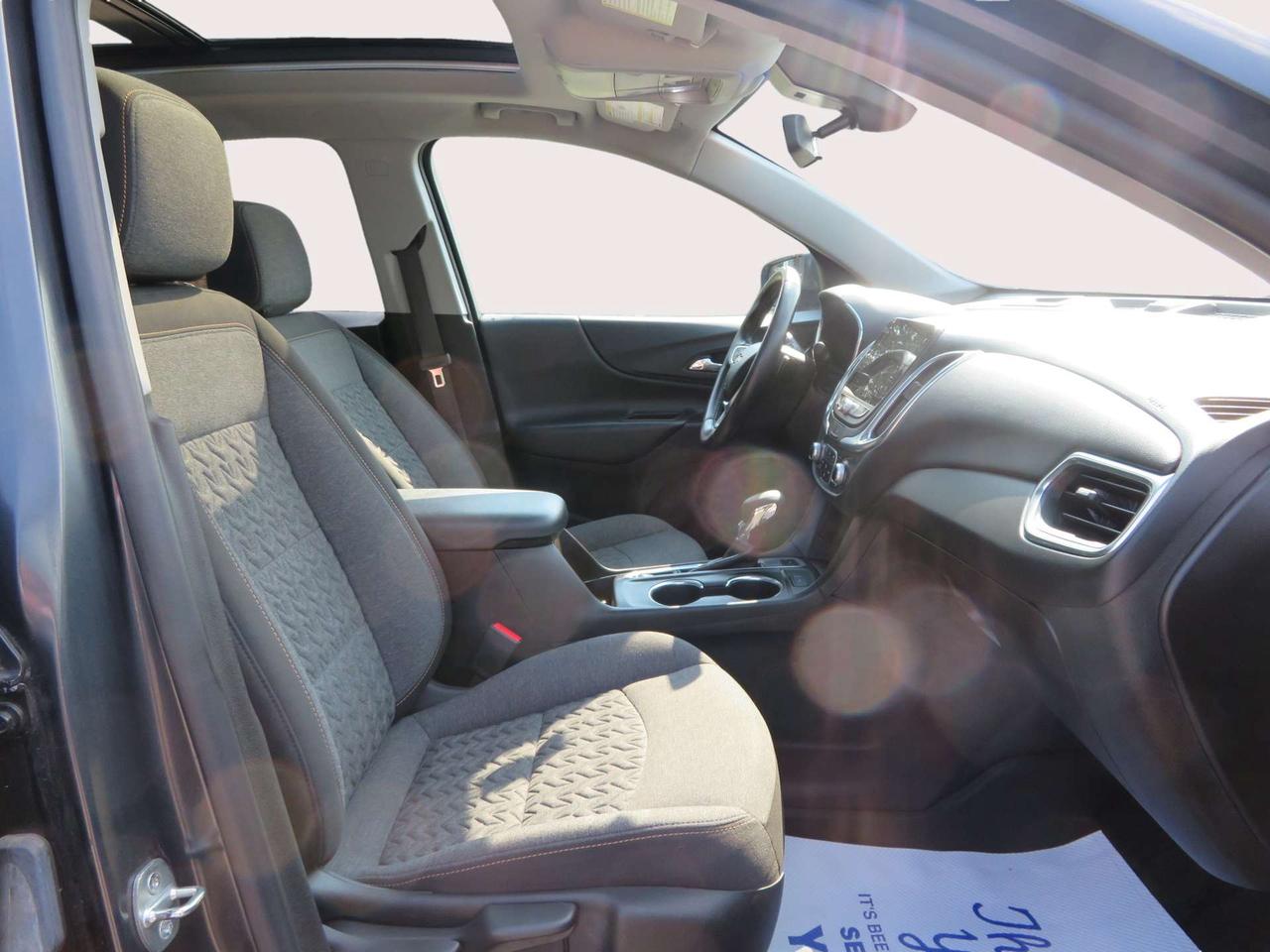 2022 Chevrolet Equinox AWD 4dr LT w/1LT Photo