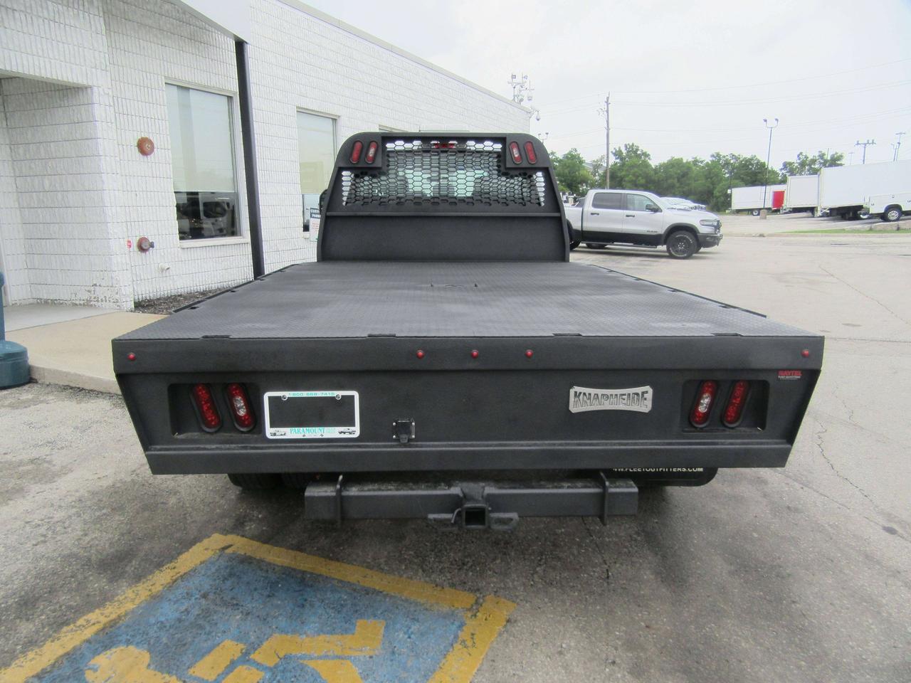 2024 Ford F-550 CREW CAB 4X4 DIESEL 12FT FLAT DECK GOOSENECK BALL Photo2