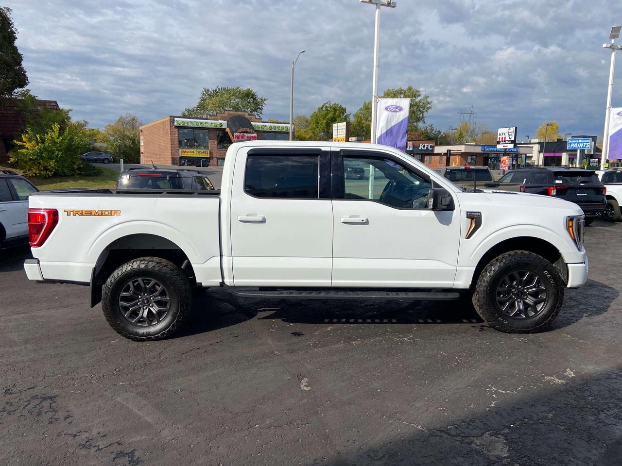 2023 Ford F-150 3.5L ADAPTIVE CRUISE 360 CAM PWR PEDALS Photo