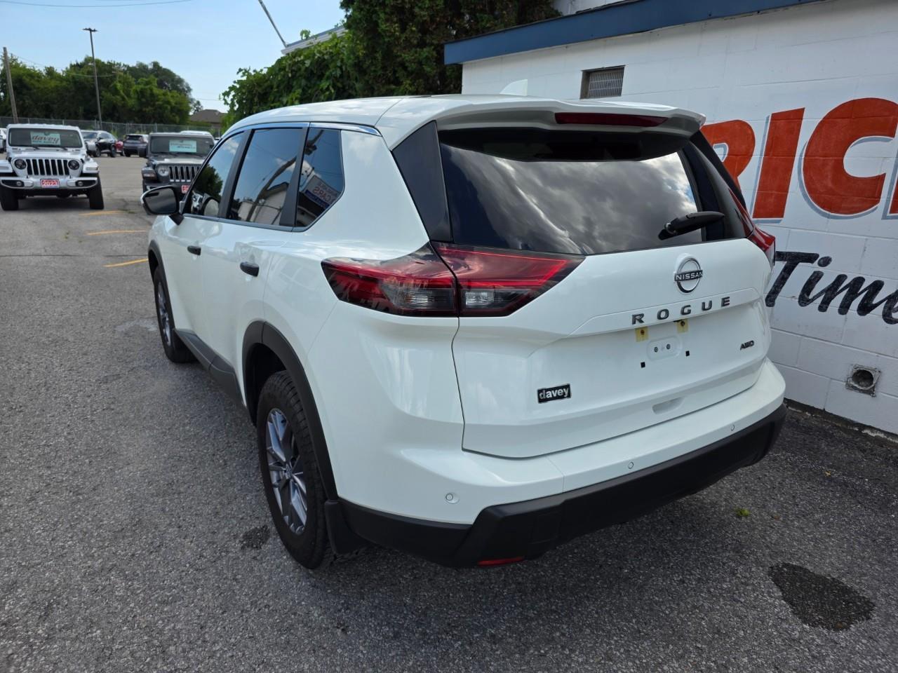 2024 Nissan Rogue S 4dr All-Wheel Drive Sport Utility Photo