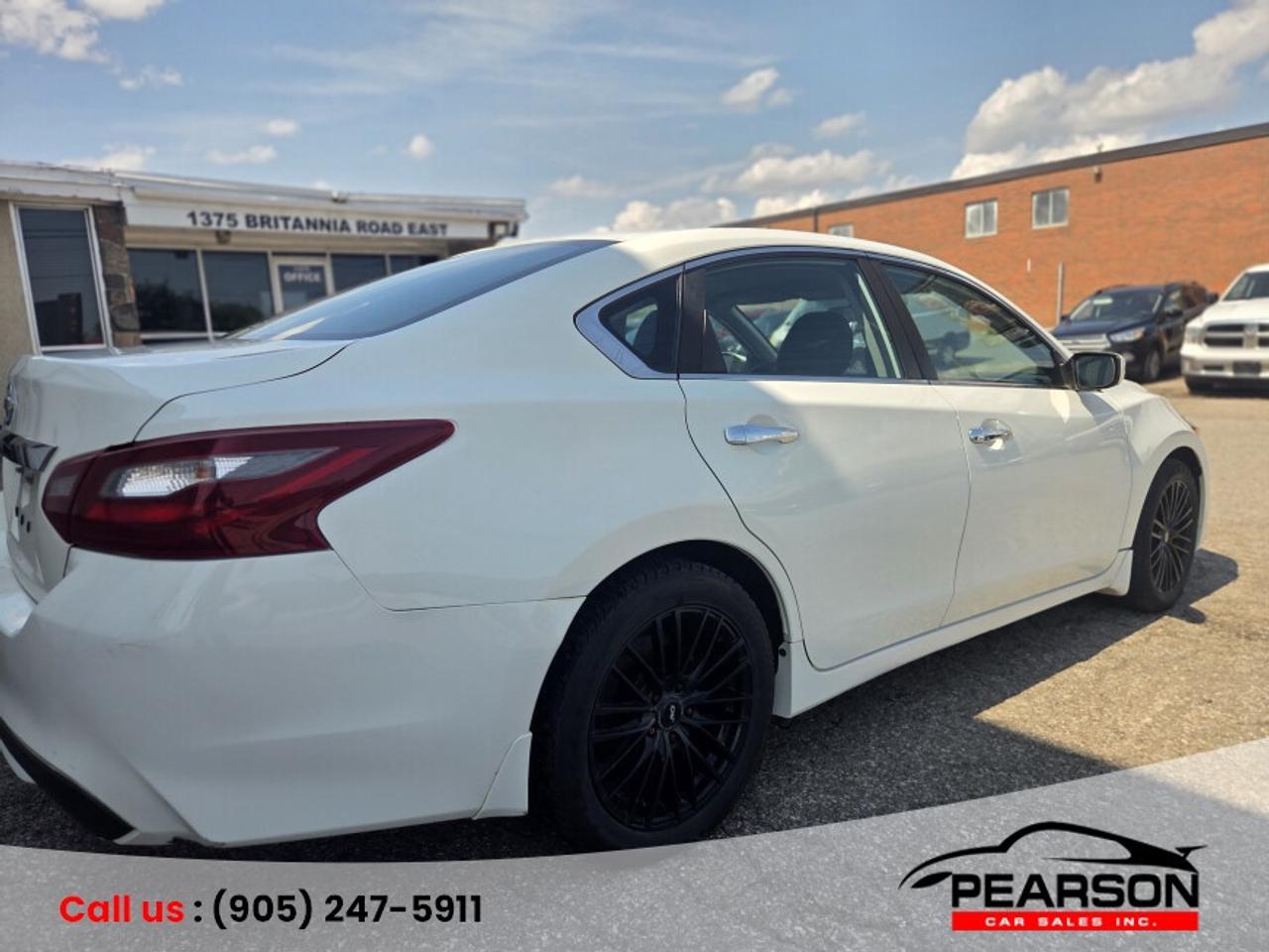 2018 Nissan Altima S Photo