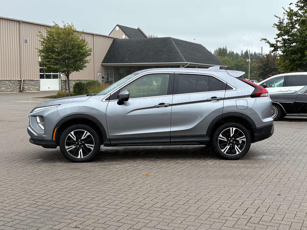 2024 Mitsubishi Eclipse Cross ES S-AWC   Heated Seats Apple CarPlay/Android Auto Photo