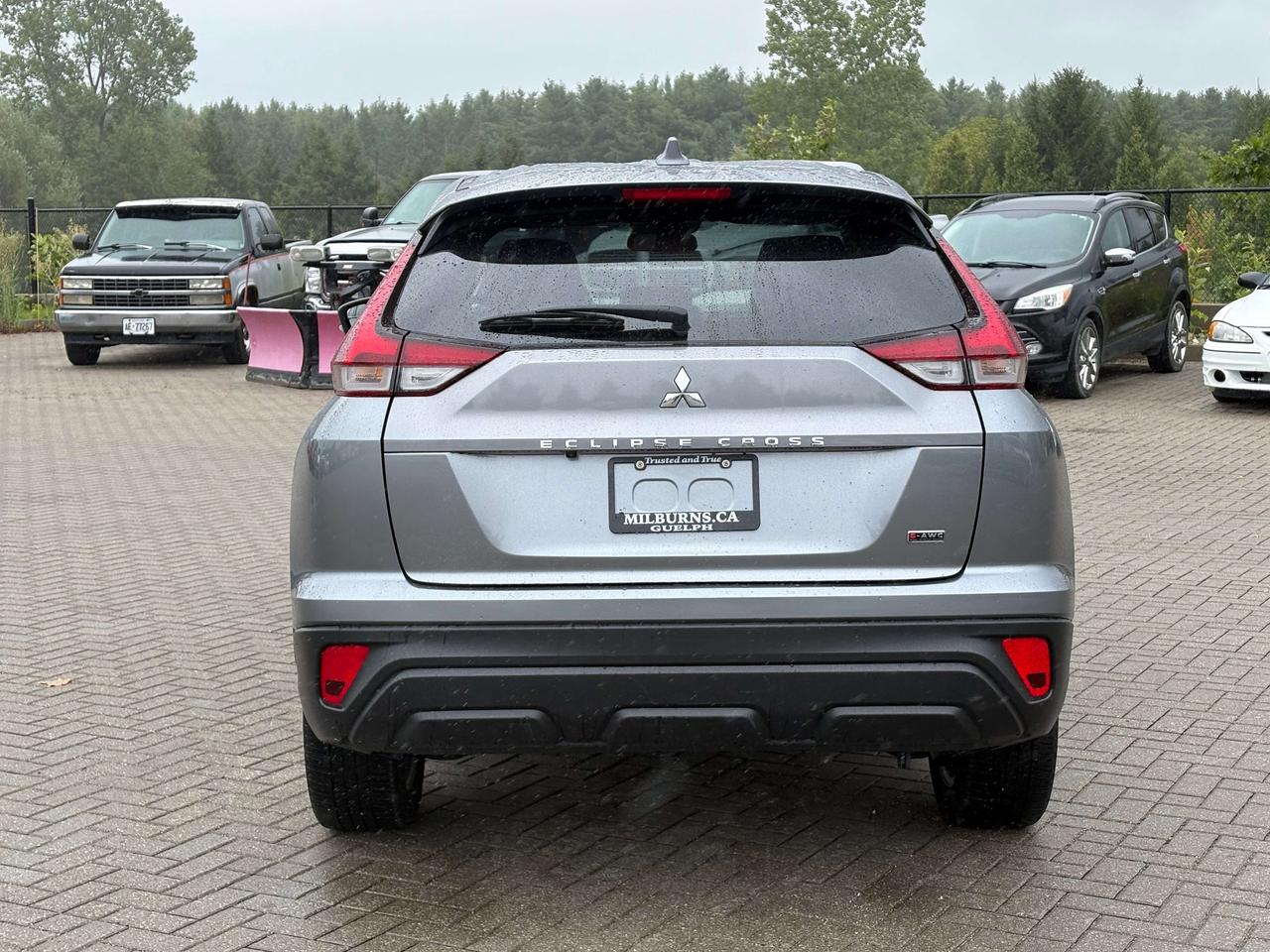 2024 Mitsubishi Eclipse Cross ES S-AWC   Heated Seats Apple CarPlay/Android Auto Photo