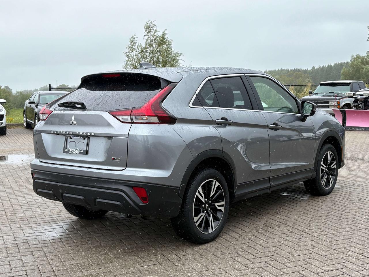 2024 Mitsubishi Eclipse Cross ES S-AWC   Heated Seats Apple CarPlay/Android Auto Photo