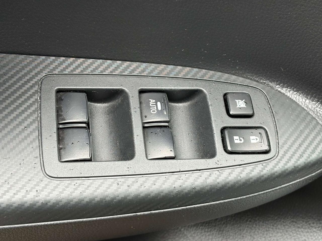 2024 Mitsubishi Eclipse Cross ES S-AWC   Heated Seats Apple CarPlay/Android Auto Photo