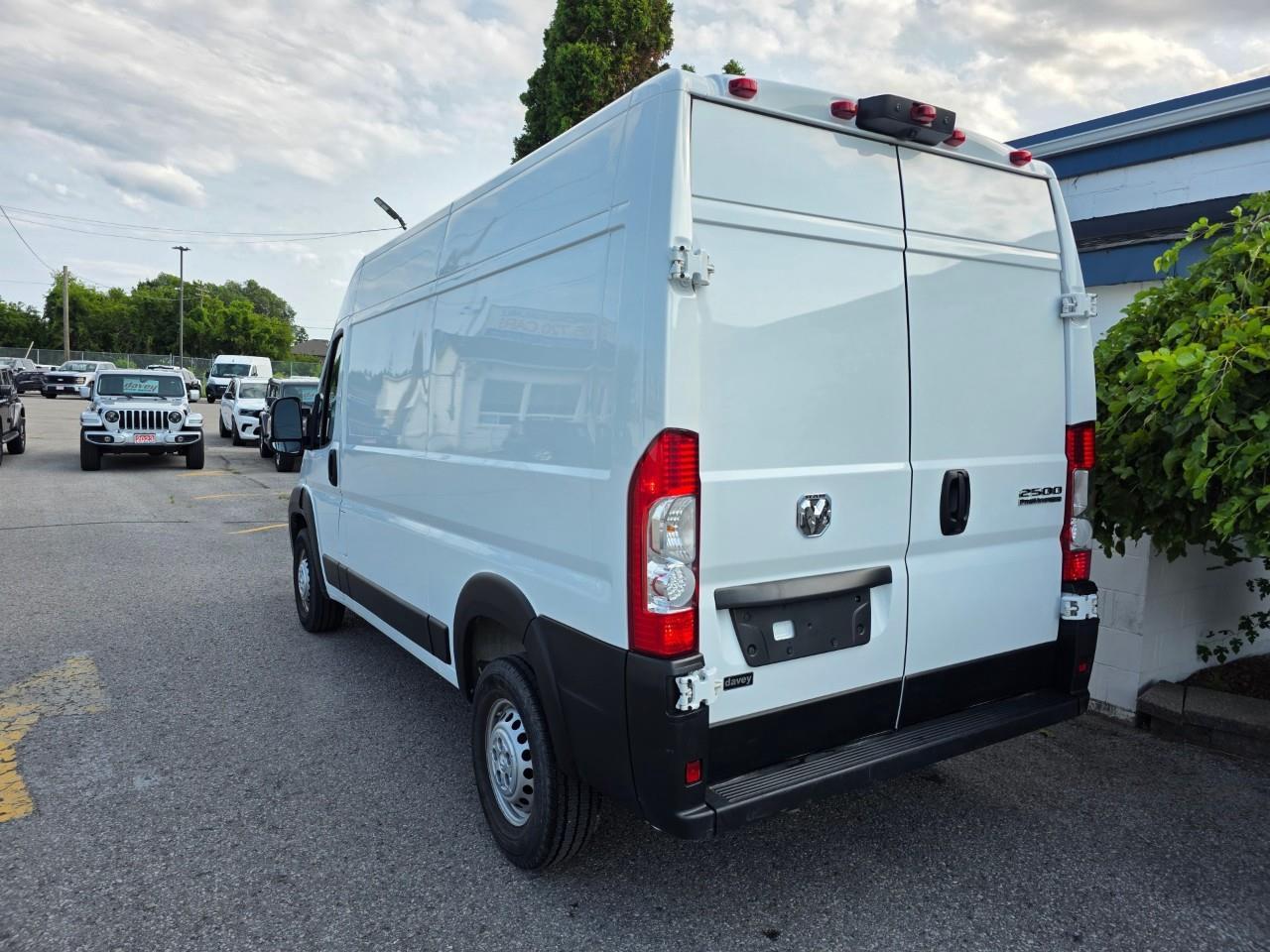 2025 RAM ProMaster 2500 High Roof Cargo Van 136 in. WB Photo