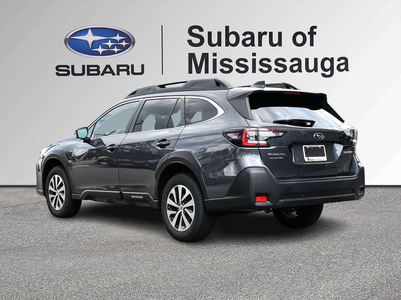 2024 Subaru Outback TOURING   AWD   1 OWNER   CLEAN CARFAX   SUNROOF Photo