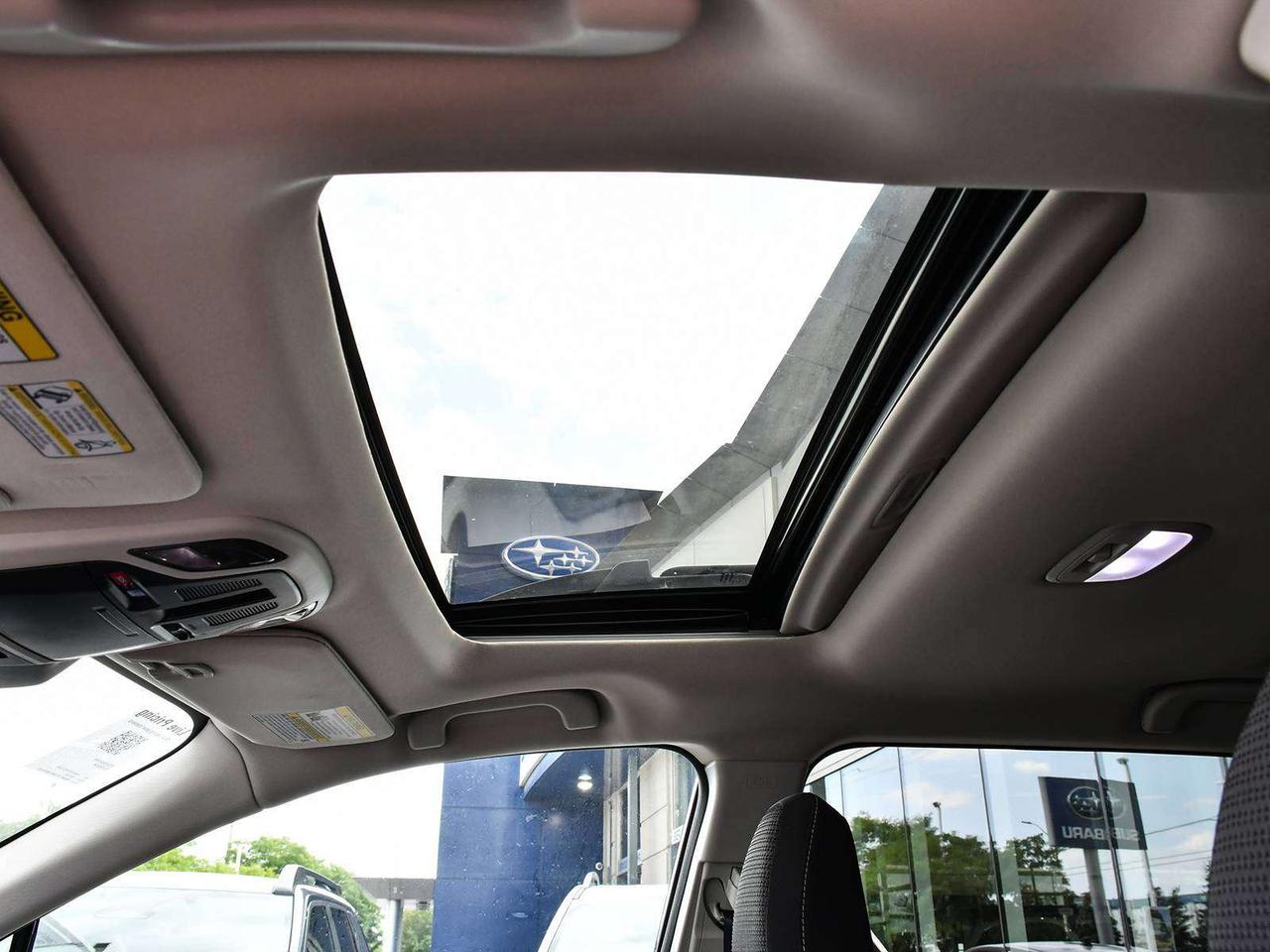 2024 Subaru Outback TOURING   AWD   1 OWNER   CLEAN CARFAX   SUNROOF Photo