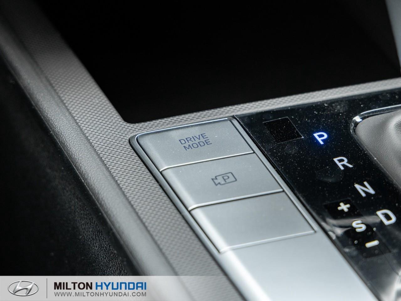2026 Hyundai Elantra Preferred w/Tech Pkg 4dr Sedan Photo