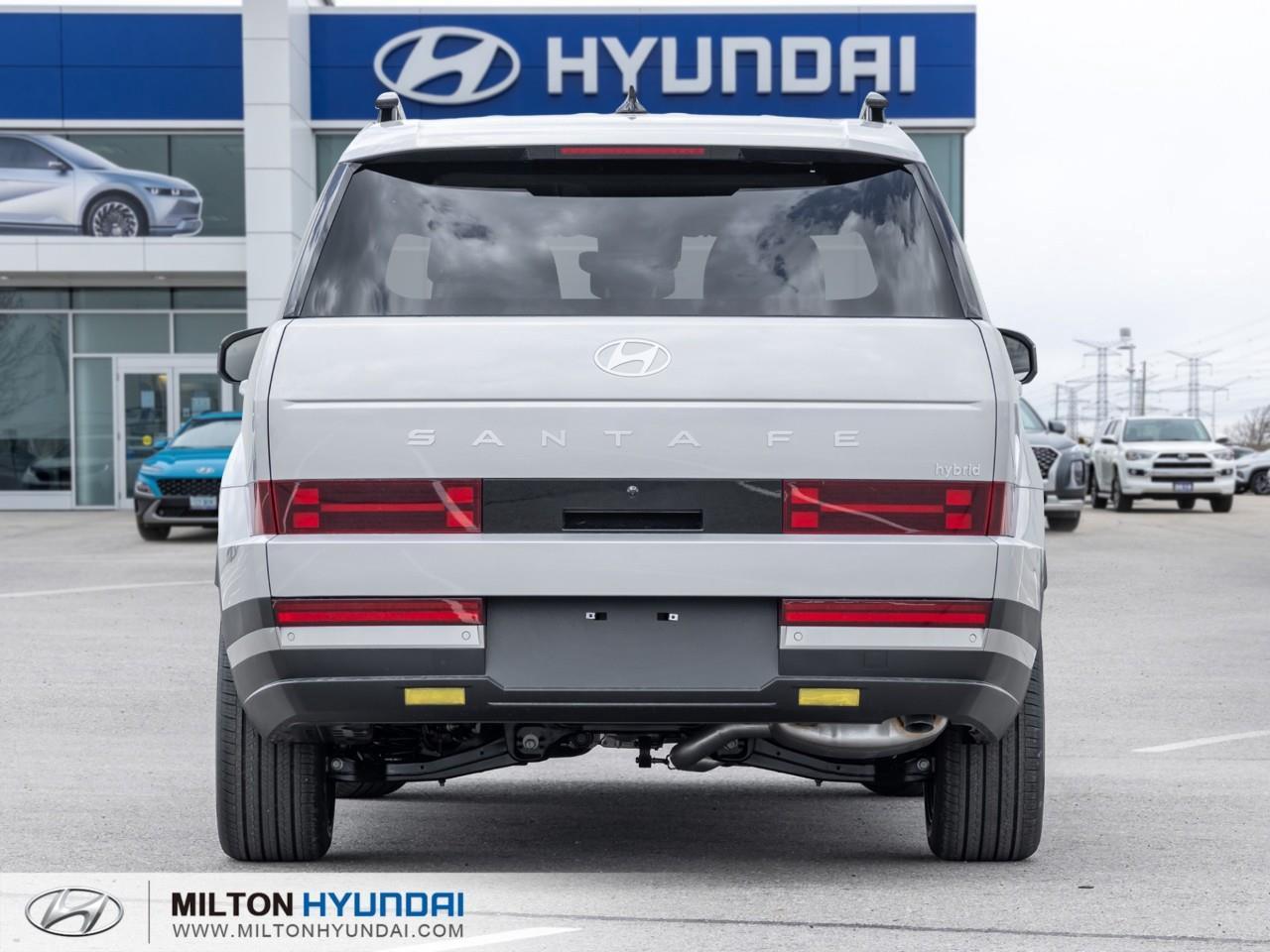2026 Hyundai Santa Fe HEV Luxury 4dr All-Wheel Drive Photo