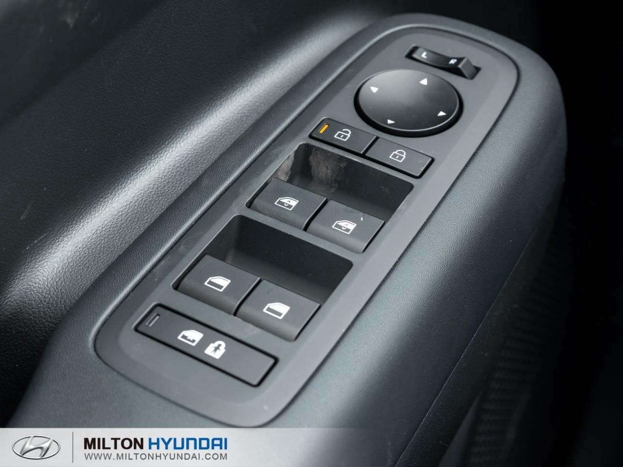 2026 Hyundai Santa Fe HEV Luxury 4dr All-Wheel Drive Photo