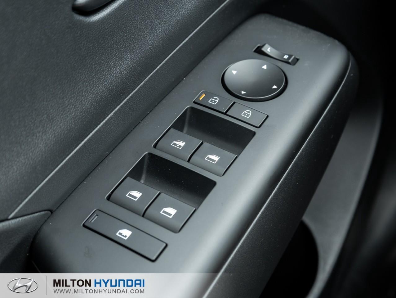2026 Hyundai KONA 2.0L Essential 4dr Front-Wheel Drive Photo
