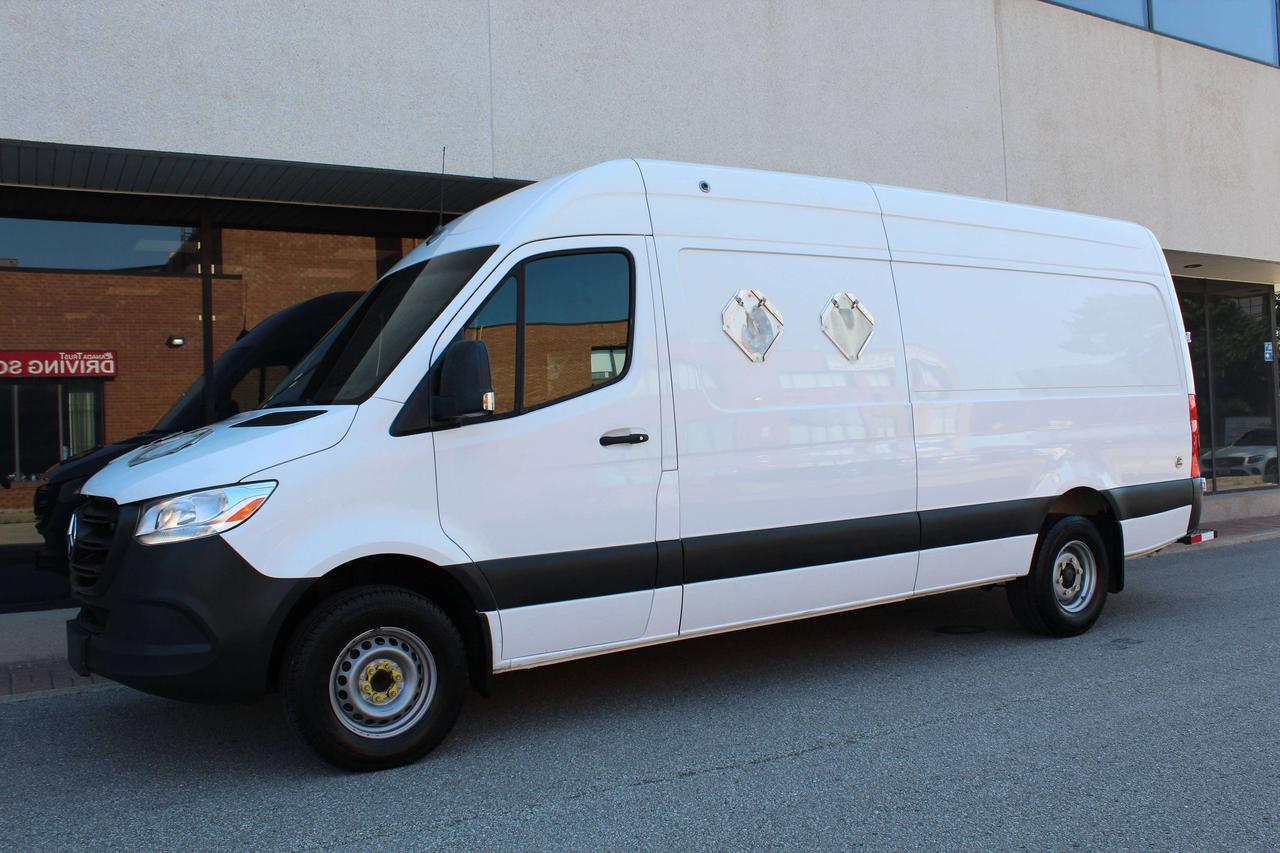 2020 Mercedes-Benz Sprinter 3500" - "SINGLE REAR WHEELS" - "3.0L DIESEL Photo