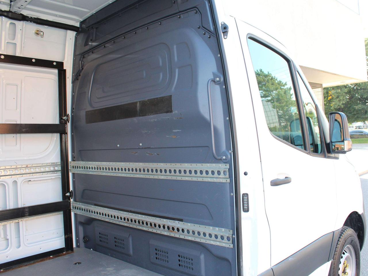 2020 Mercedes-Benz Sprinter 3500" - "SINGLE REAR WHEELS" - "3.0L DIESEL Photo
