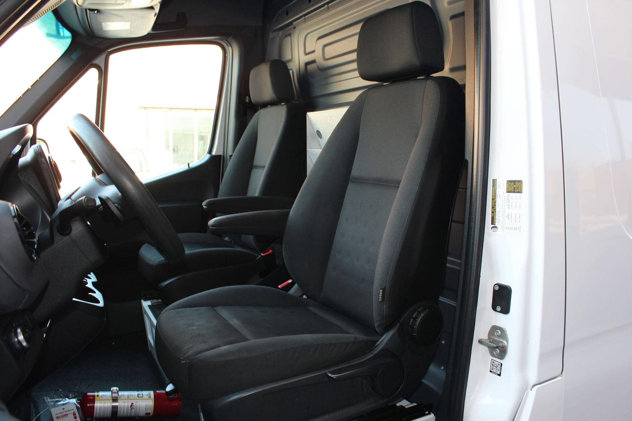 2020 Mercedes-Benz Sprinter 3500" - "SINGLE REAR WHEELS" - "3.0L DIESEL Photo
