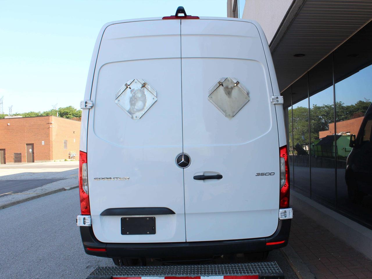 2020 Mercedes-Benz Sprinter 3500" - "SINGLE REAR WHEELS" - "3.0L DIESEL Photo