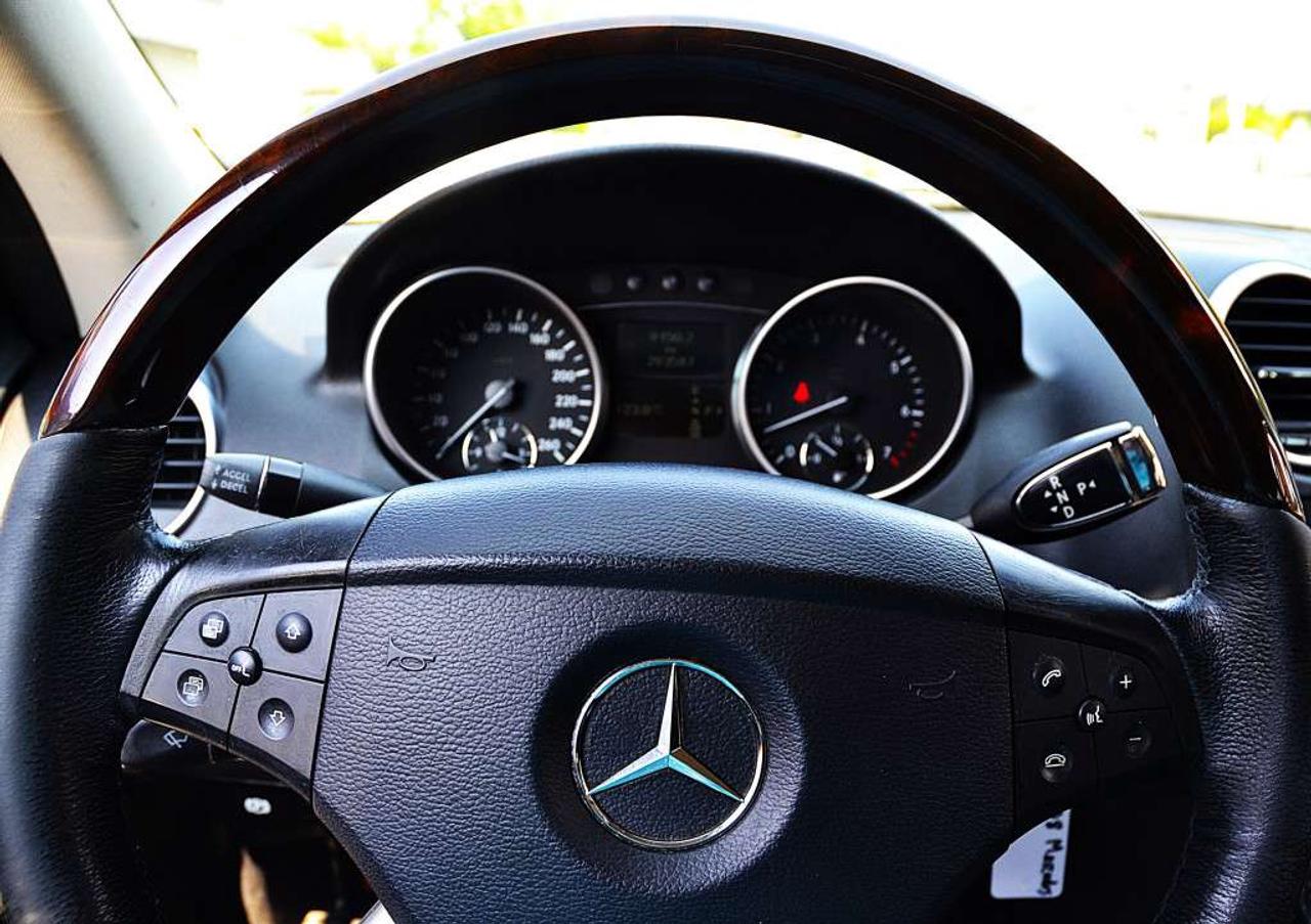 2008 Mercedes-Benz Others ML 350 4dr All-wheel Drive 4MATIC Automatic Photo