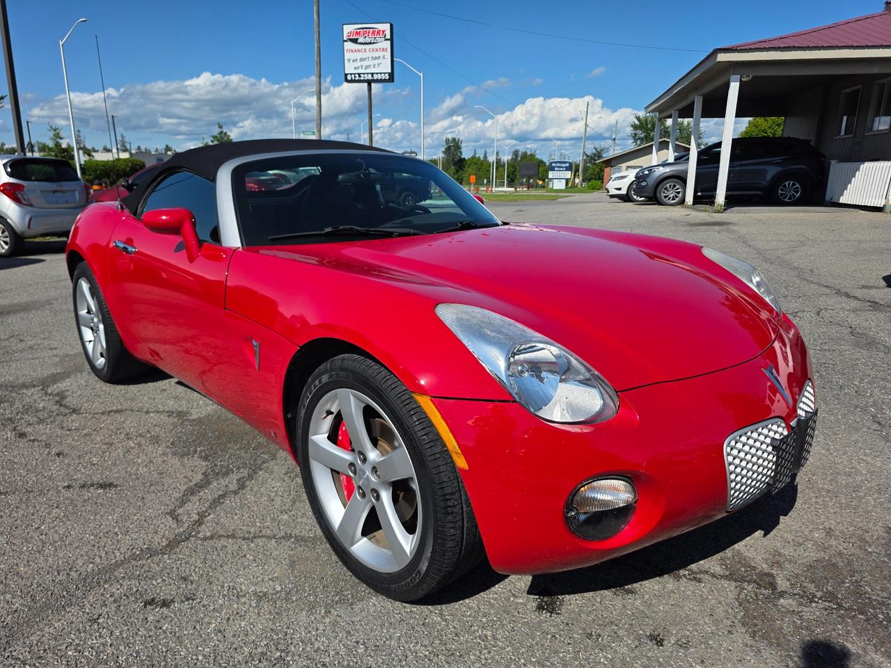 2006 Pontiac Solstice Base 2dr Convertible Photo