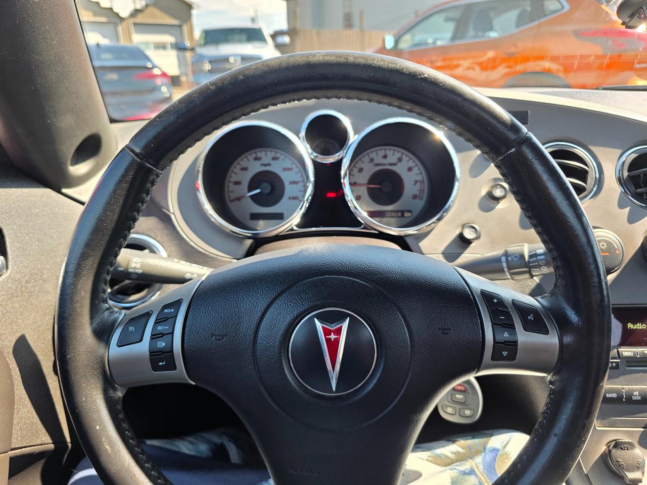 2006 Pontiac Solstice Base 2dr Convertible Photo