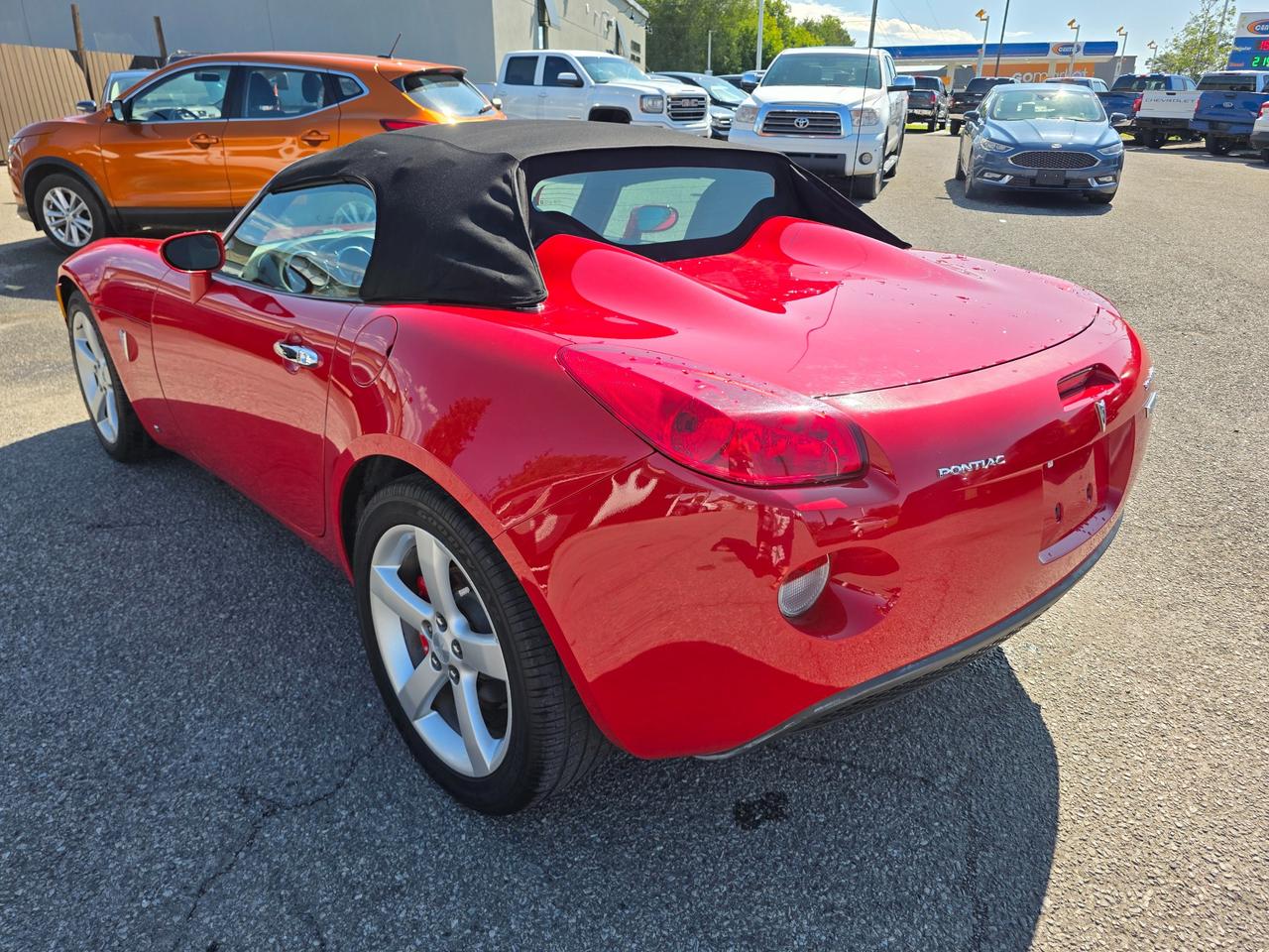 2006 Pontiac Solstice Base 2dr Convertible Photo