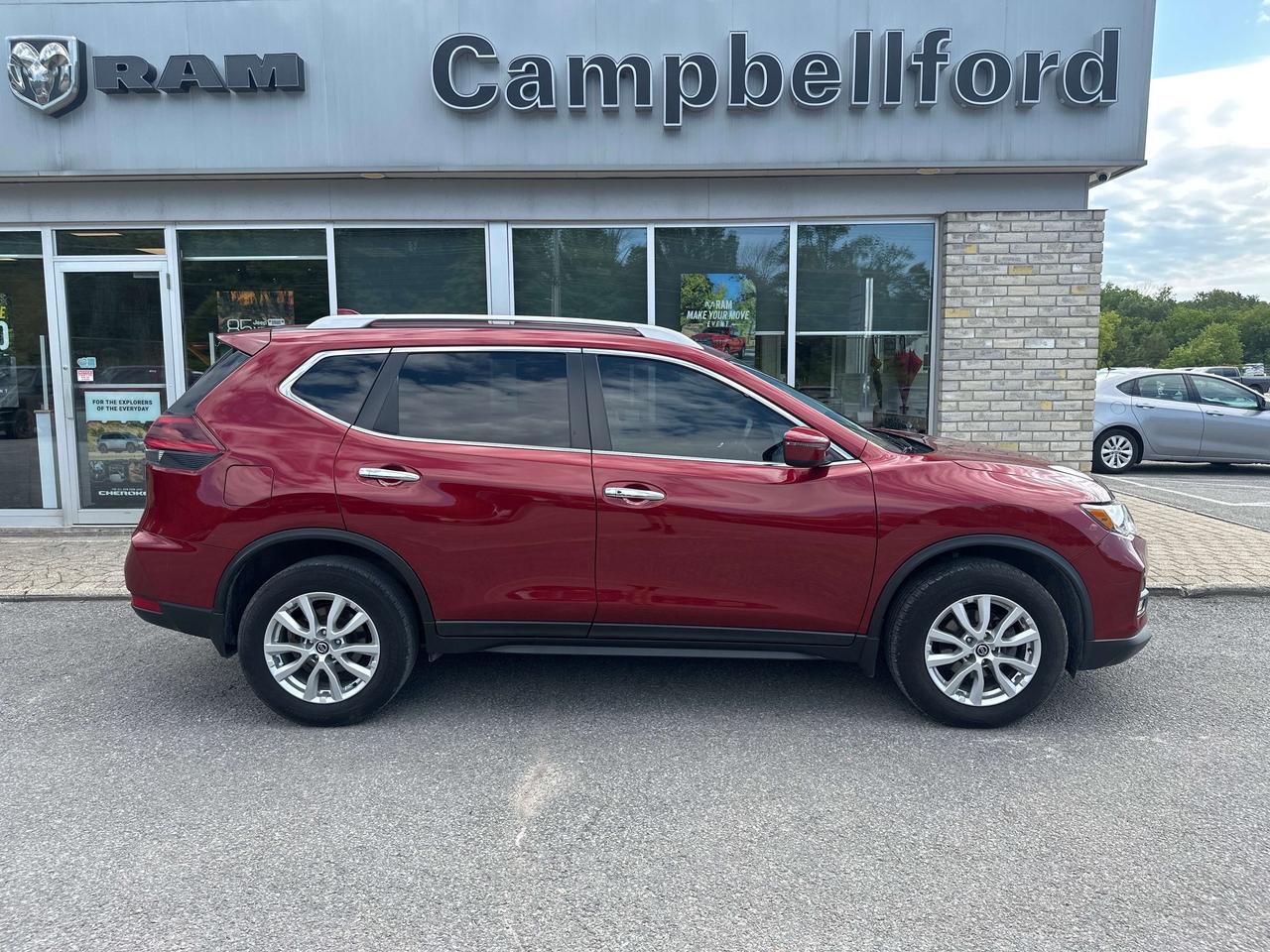2020 Nissan Rogue S Photo