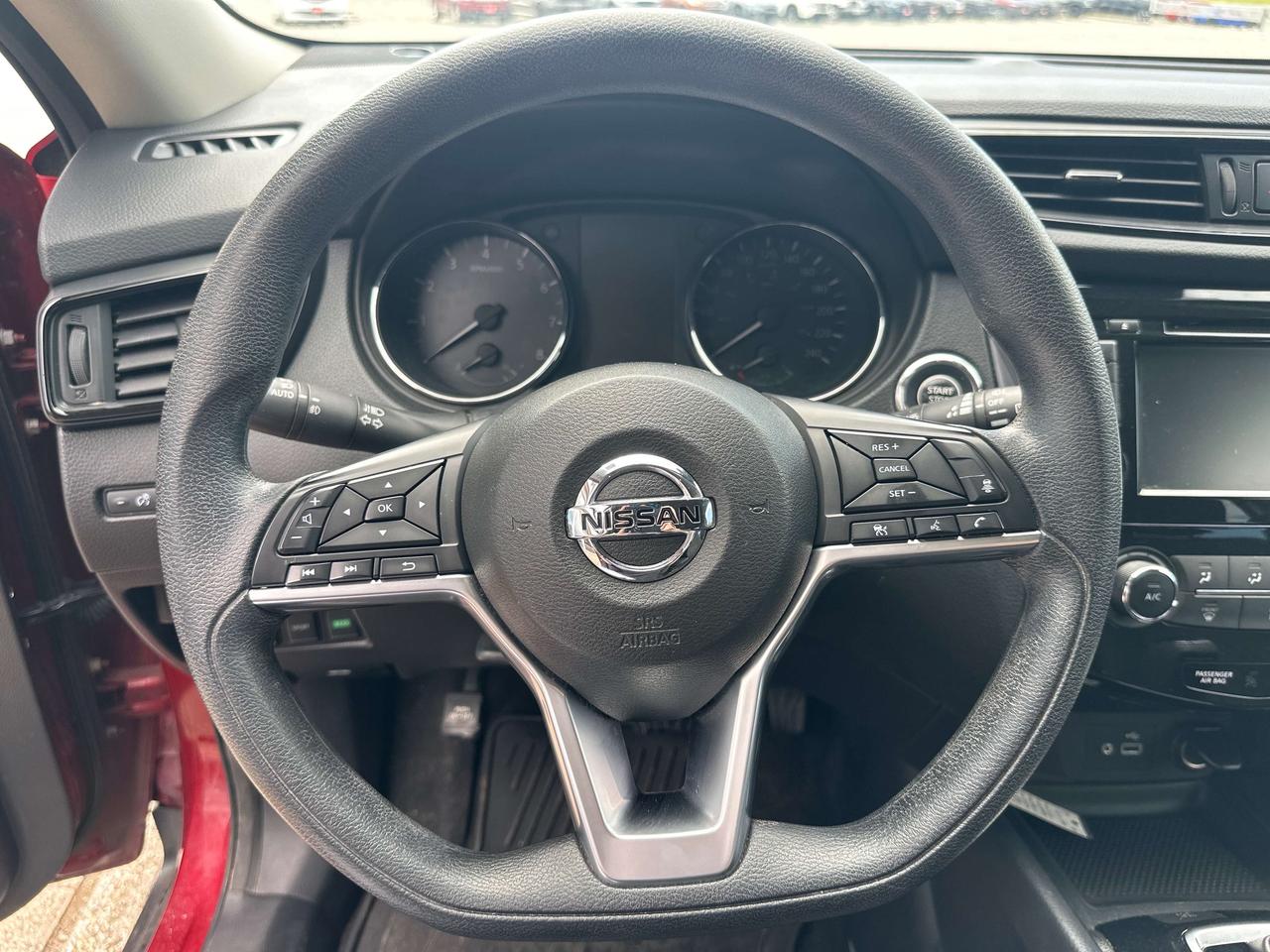 2020 Nissan Rogue S Photo