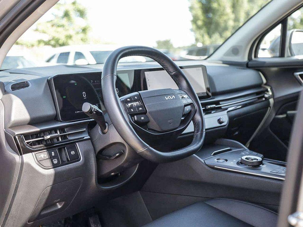 2026 Kia Sportage EX   AWD   Leather   Apple CarPlay   Heated Steering Wheel Photo